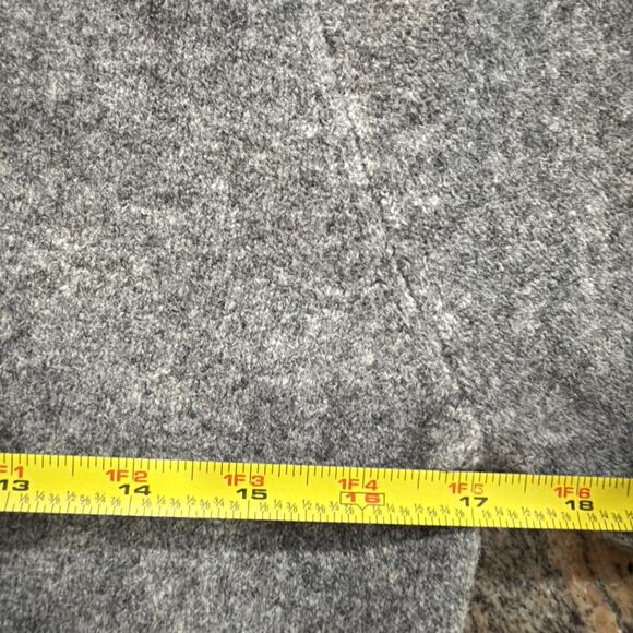 ZARA NWT Gray Ruffle Hem Short Sleeve Sweater Top Size S - Picture 3 of 7